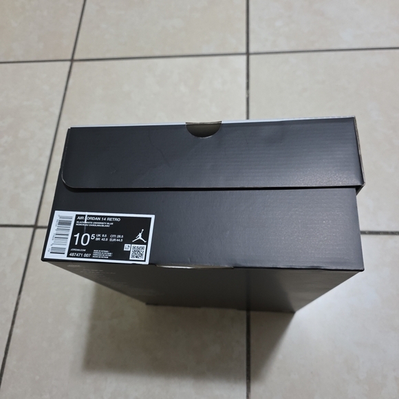 Empty Shoe Box - Picture 5 of 9